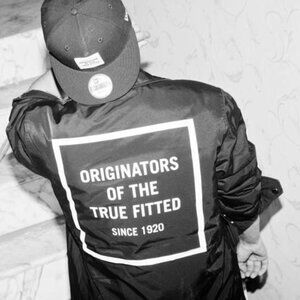 New Era Coach Jacket With Draw String